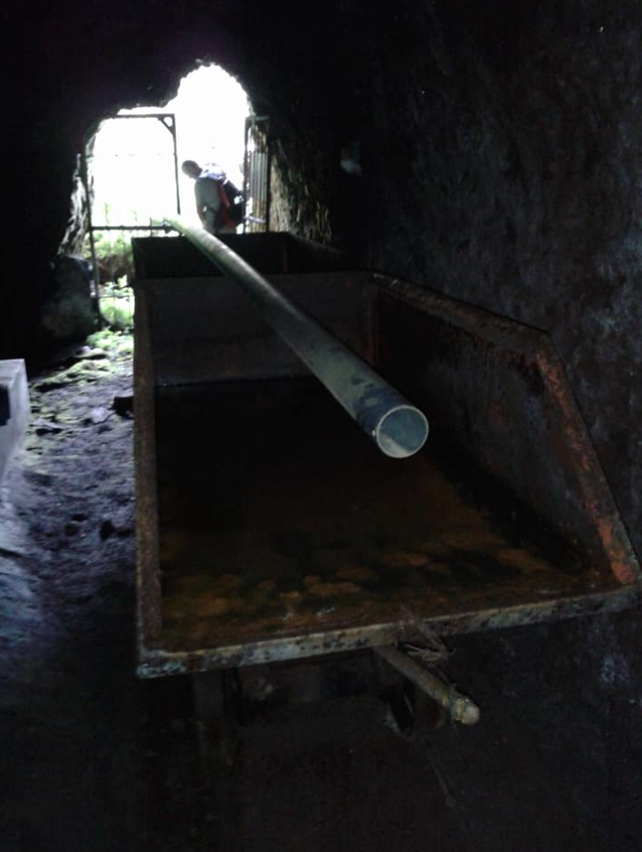 Bocamina de la galería de El Roque